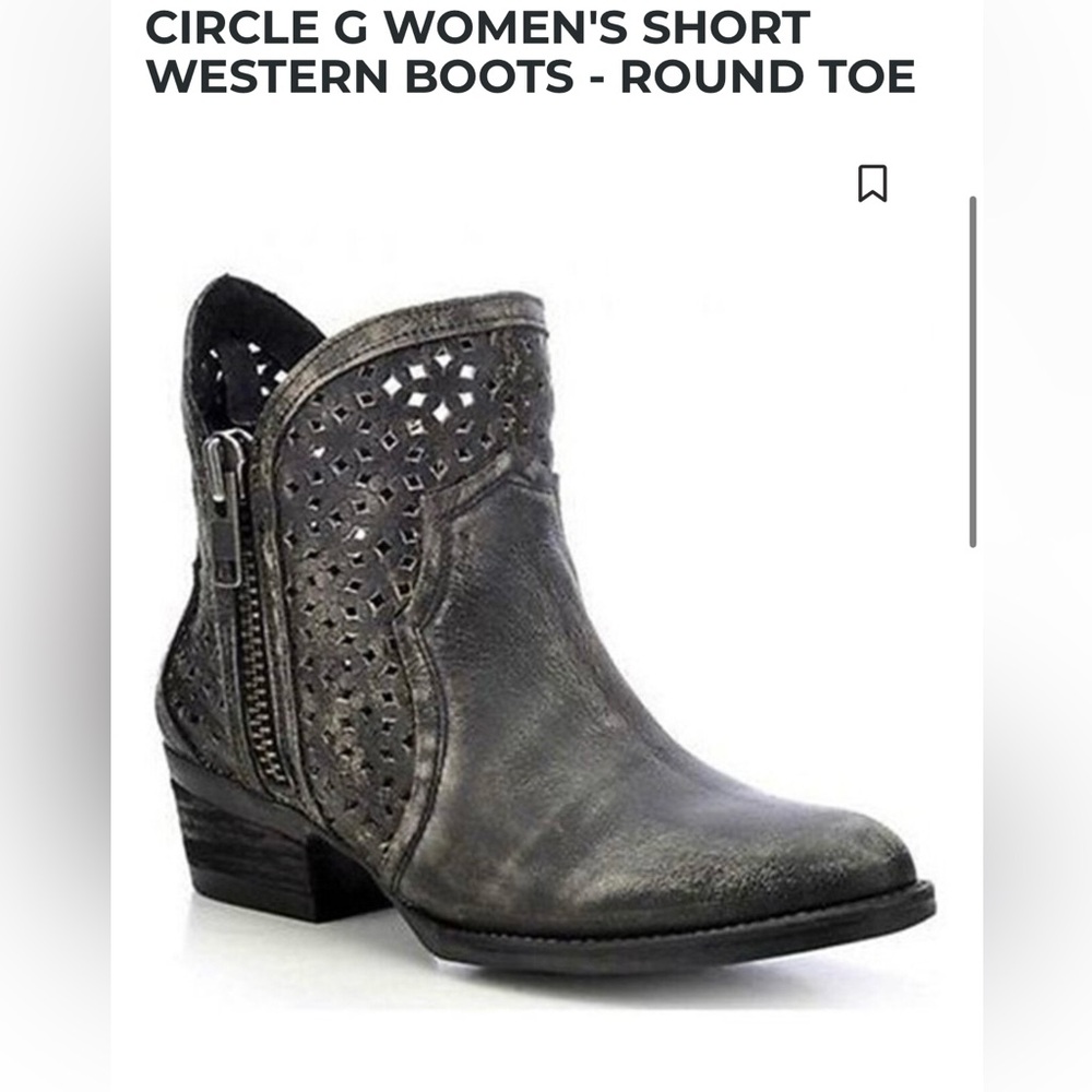 CIRCLE G by CORRAL BOOTS Distressed Black Western Cutout Shorty Boots, 9